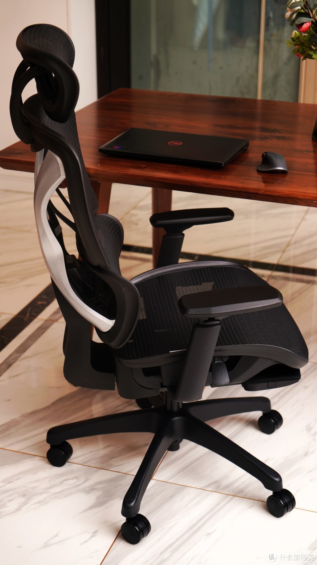 高品质办公不可或缺之一——永艺电脑椅