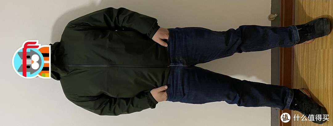 绿色夹克，裤子还是19年MUJI买的第一条牛仔裤，除了有点缩水外是真耐穿