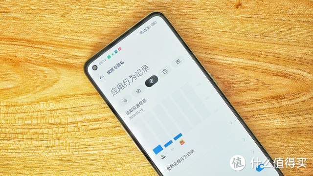 realme GT2上手：环保不等于取消充电器，颜值、性能还要第一梯队