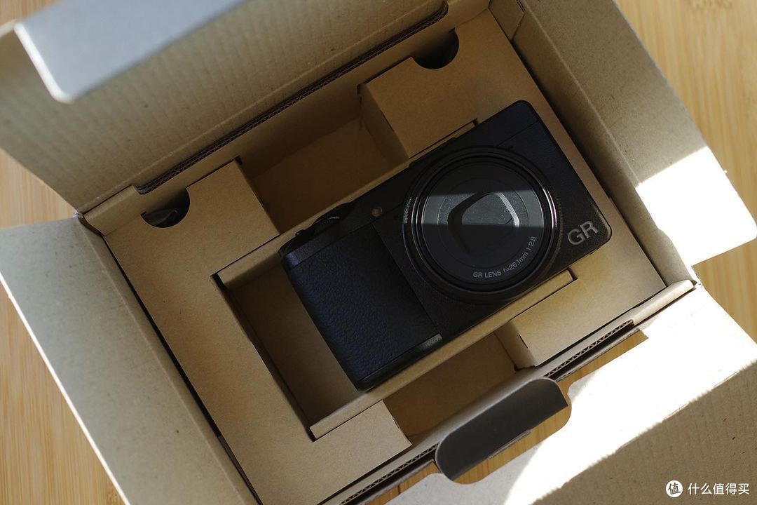 2022 年入门相机推荐 3000-6000 档