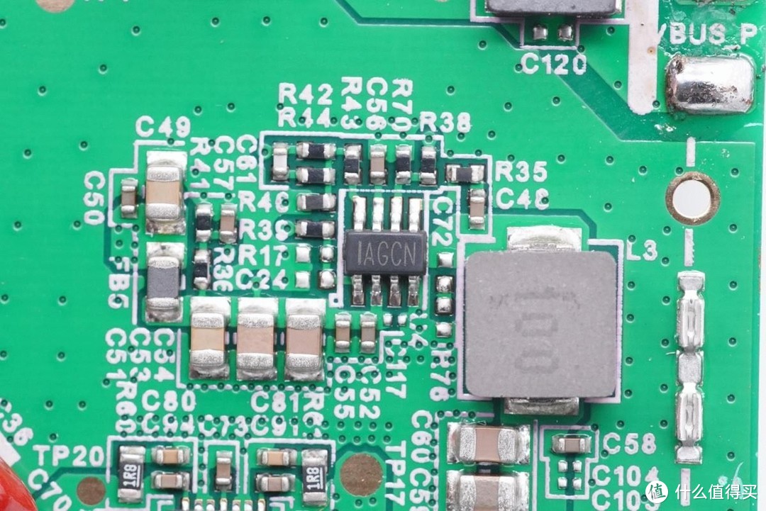 拆解报告：belkin贝尔金MFM认证三合一磁吸无线充电板WIZ016