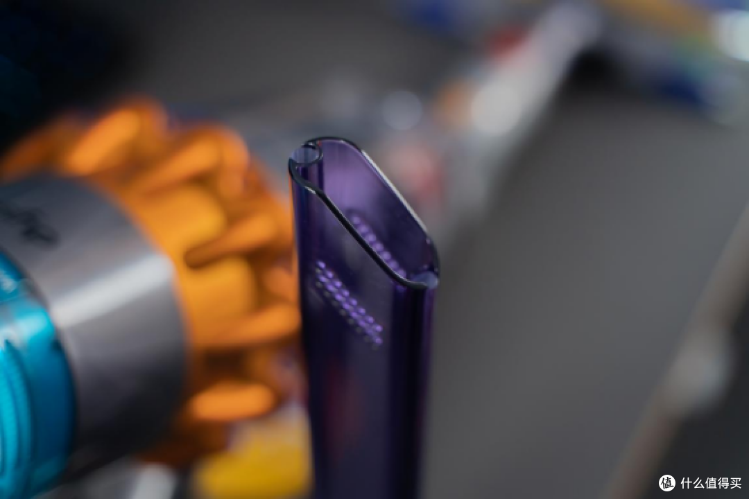 戴森V15 Detect无绳吸尘器深度体验：清洁可视化，效果有保障