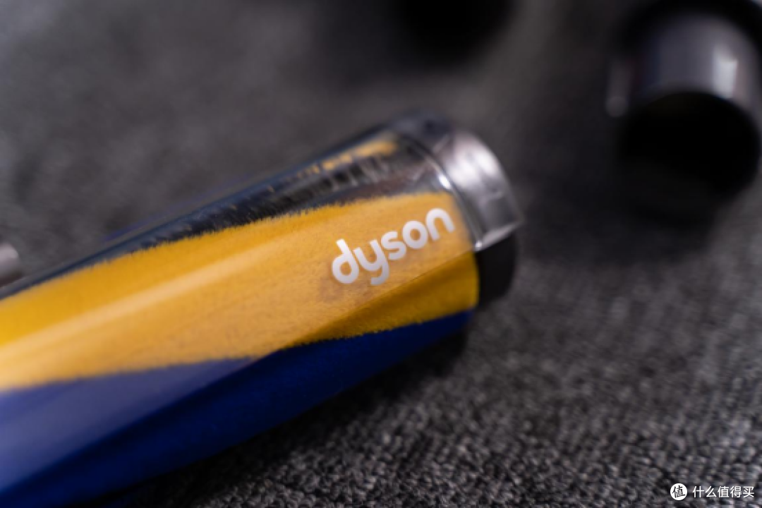戴森V15 Detect无绳吸尘器深度体验：清洁可视化，效果有保障