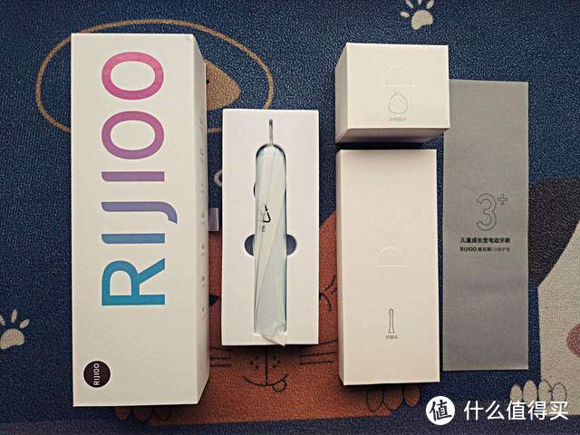 儿童刷牙得分龄：rijioo瑞吉鸥 3+ 分龄牙刷