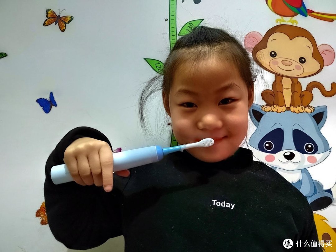呵护孩子健康牙齿，RIJIOO瑞吉鸥儿童分龄电动牙刷体验