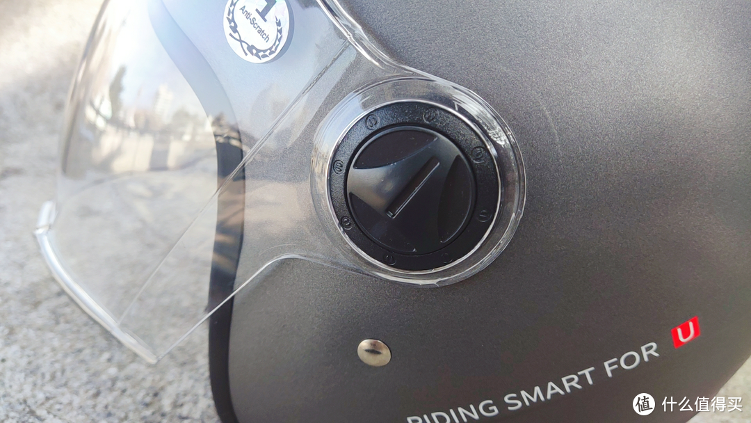 安全出行必备装备--Smart4u高颜值的电动车头盔