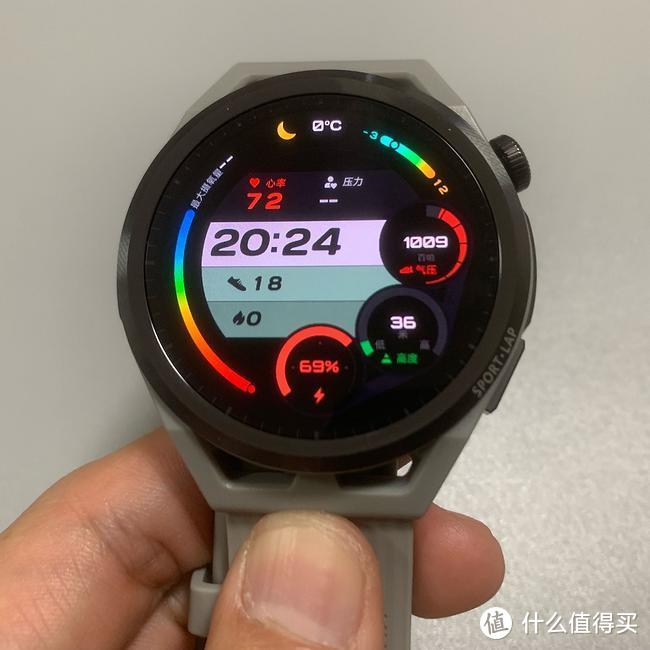 HUAWEI WATCH GT Runner让跑步运动这件事儿更智能更专业