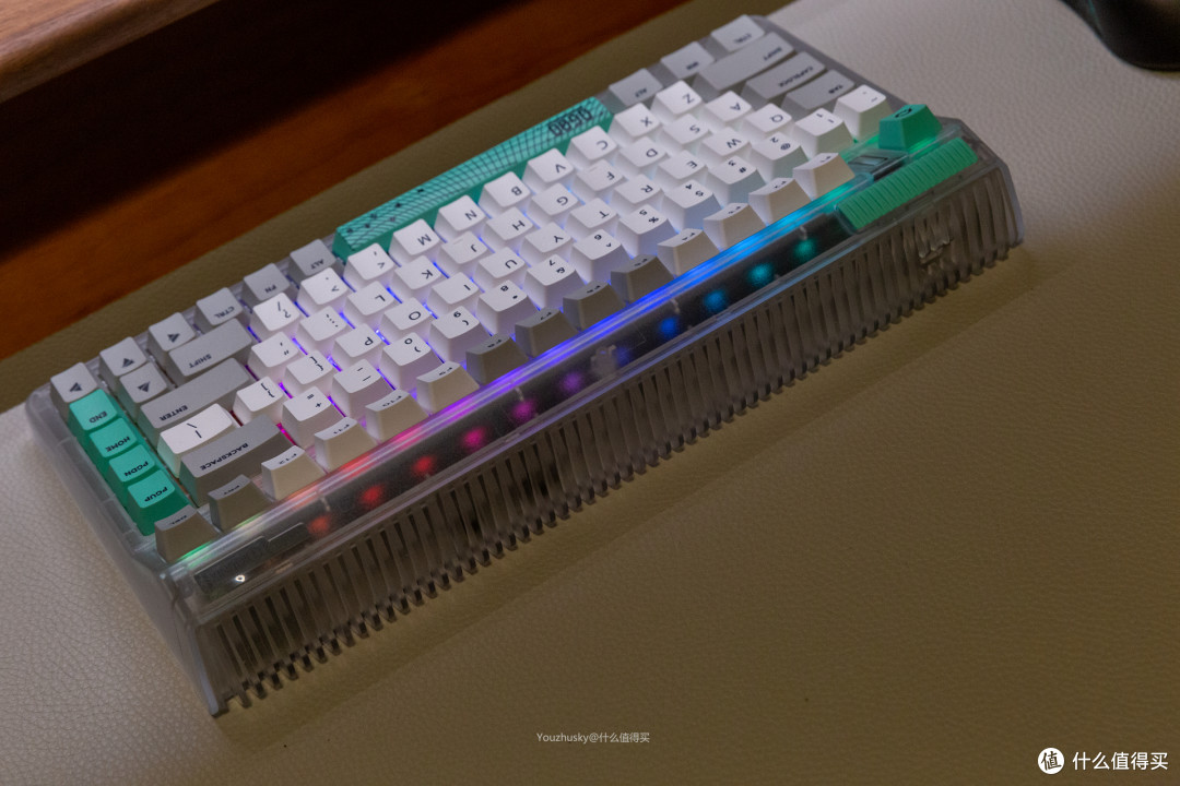 iqunix铝厂新款机械键盘og80虫洞体验