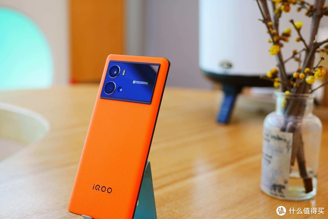 讲真！春节剁手智能手机，全能无短板旗舰机iQOO 9 Pro可能是你最佳的选择