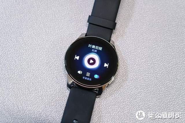 经典圆表设计，支持eSIM通话、Jovi语音，vivo Watch2评测报告