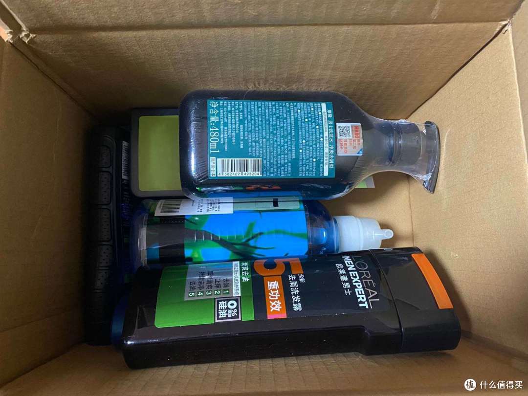 男士去油去屑洗发水推荐丨8款洗发水实测横评