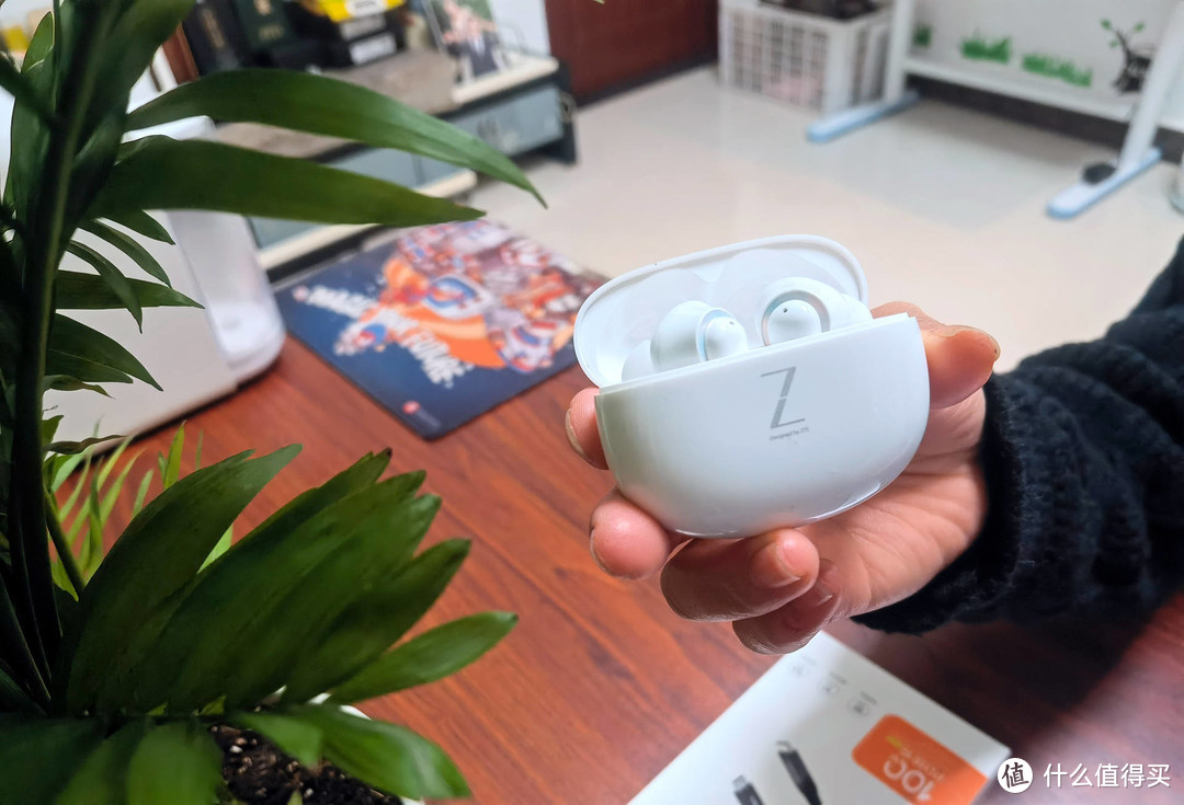 中兴ZTE LiveBuds Pro六麦降噪，自由模式切换，享受定制音乐生活！