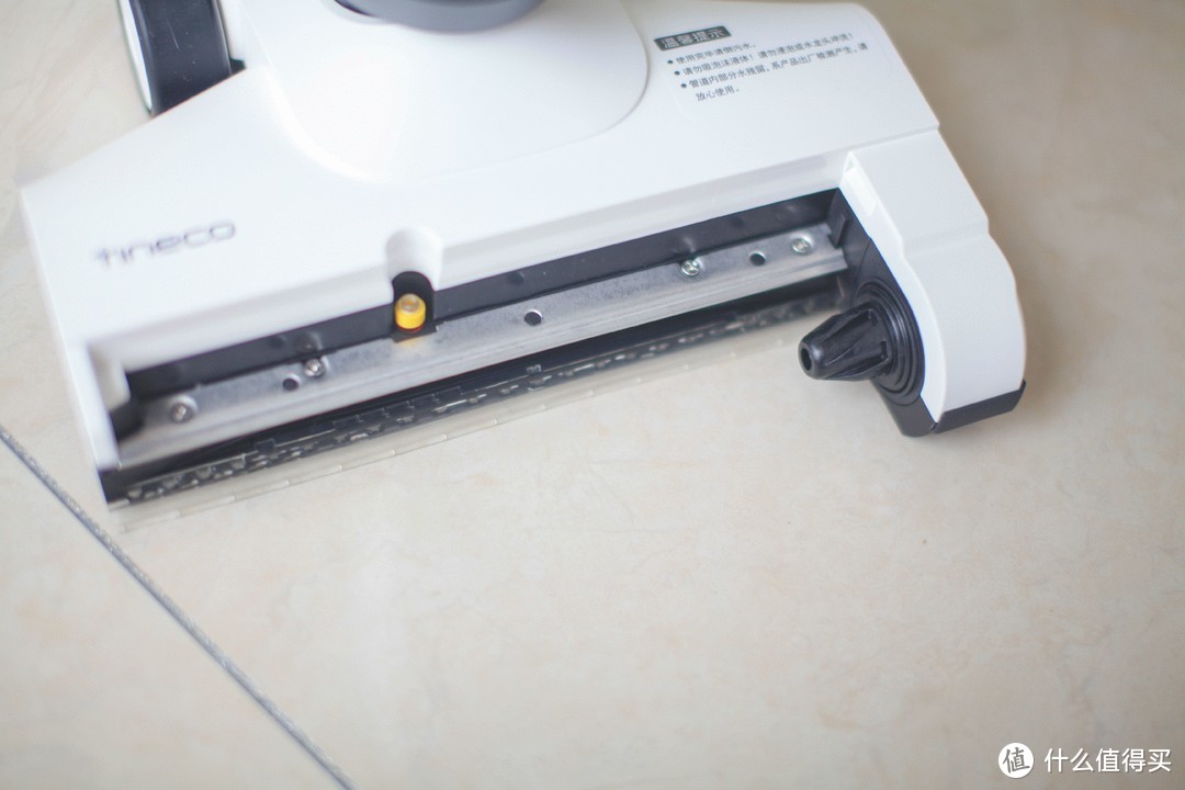 家居达人年度重磅推荐，洗地机与吸尘器的结合体：添可芙万2.0 Slim智能增配版它来了