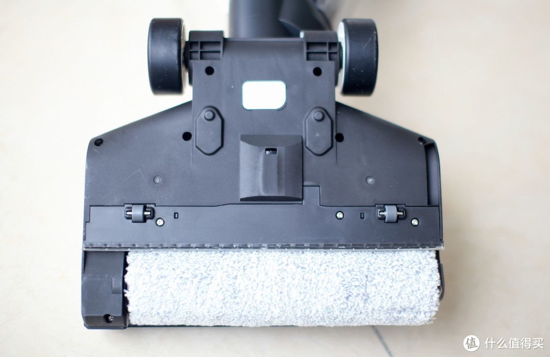 家居达人年度重磅推荐，洗地机与吸尘器的结合体：添可芙万2.0 Slim智能增配版它来了