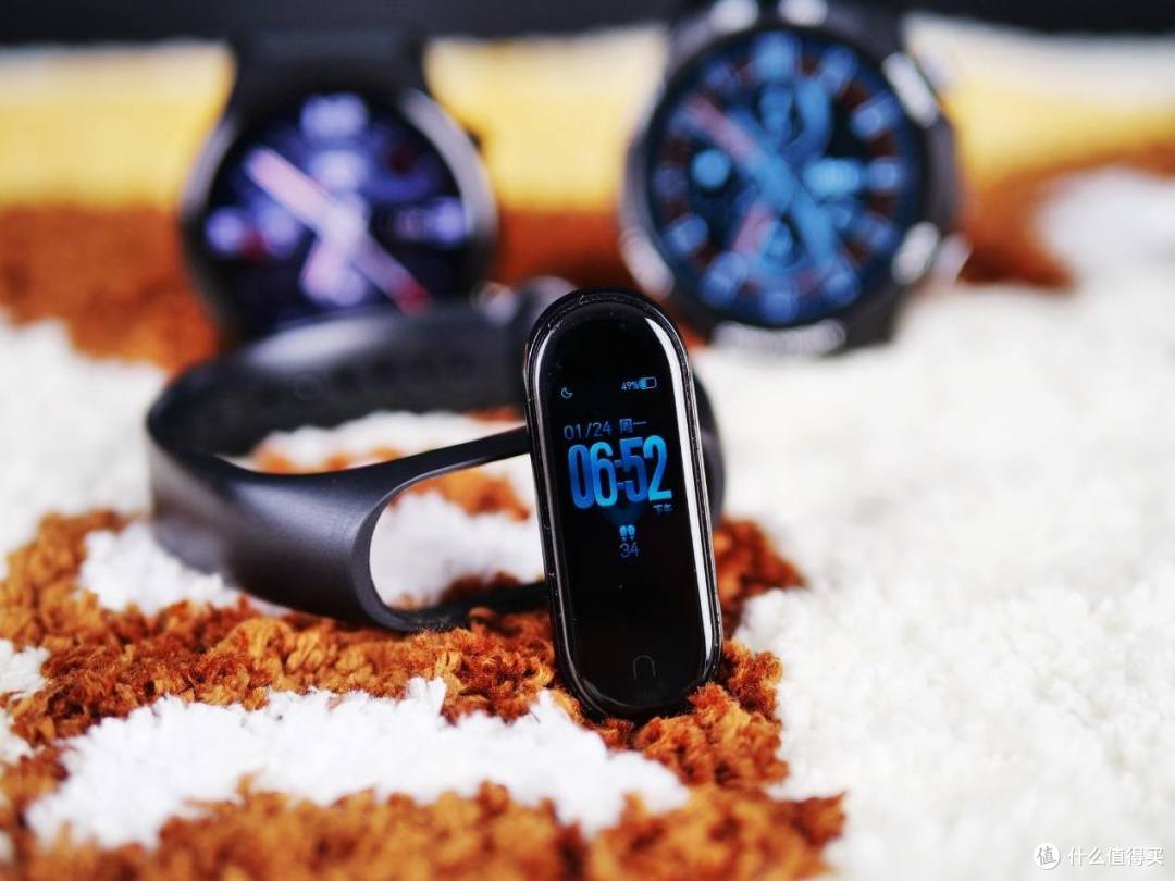手环与智能手表该怎么选？差别远比你想象得大