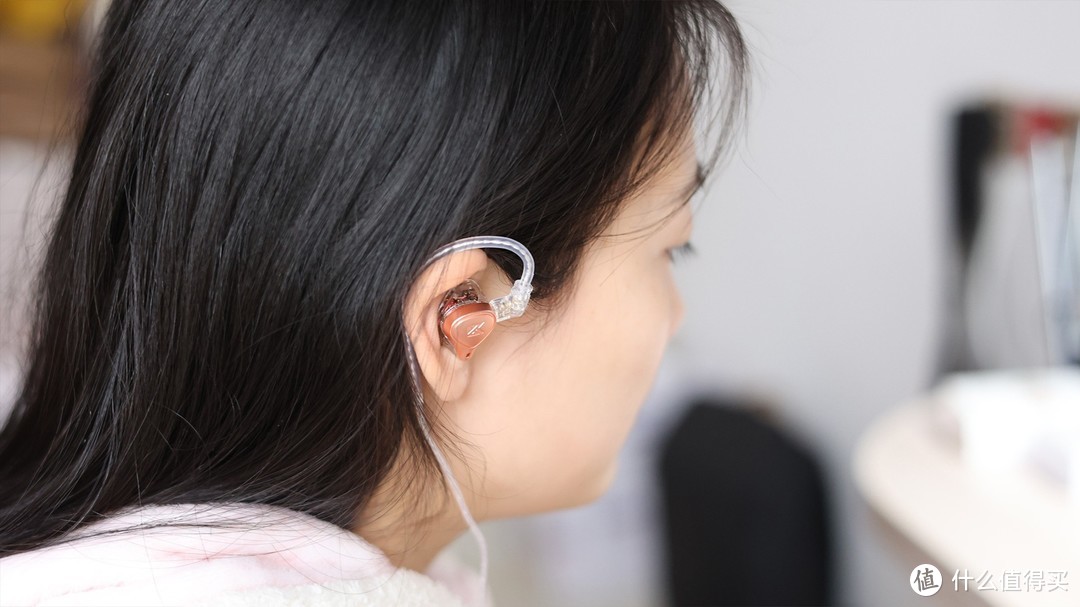 畅享HiFi动听音质，KZ入耳式圈铁耳机评测
