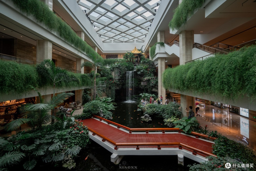 白天鹅宾馆|著名的室内景观「故乡水」