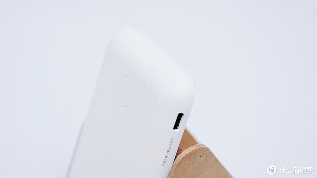 iPhone13的第二块电池，Mcdodo麦多多支架磁吸充电宝体验
