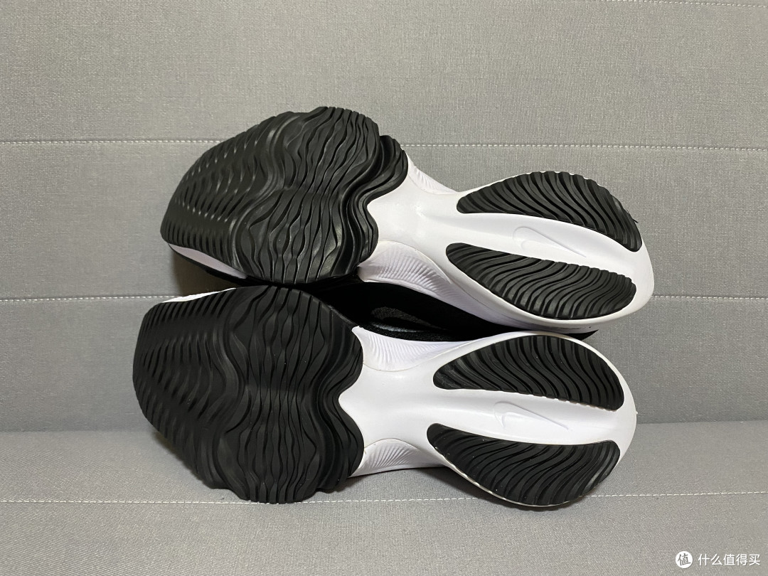 nikeairzoomtemponextfk跑步鞋