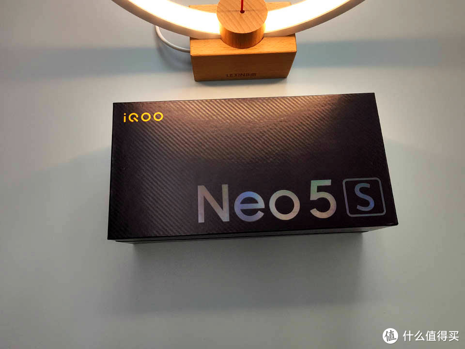 配置小幅提升 性能和用户体验全面升级iQOO Neo5S评测