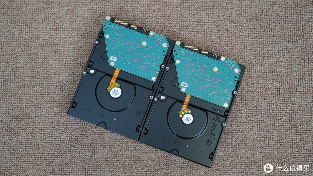 开盖魔改电磨都用上了,终于将黑群晖打造成功(附教程分享)