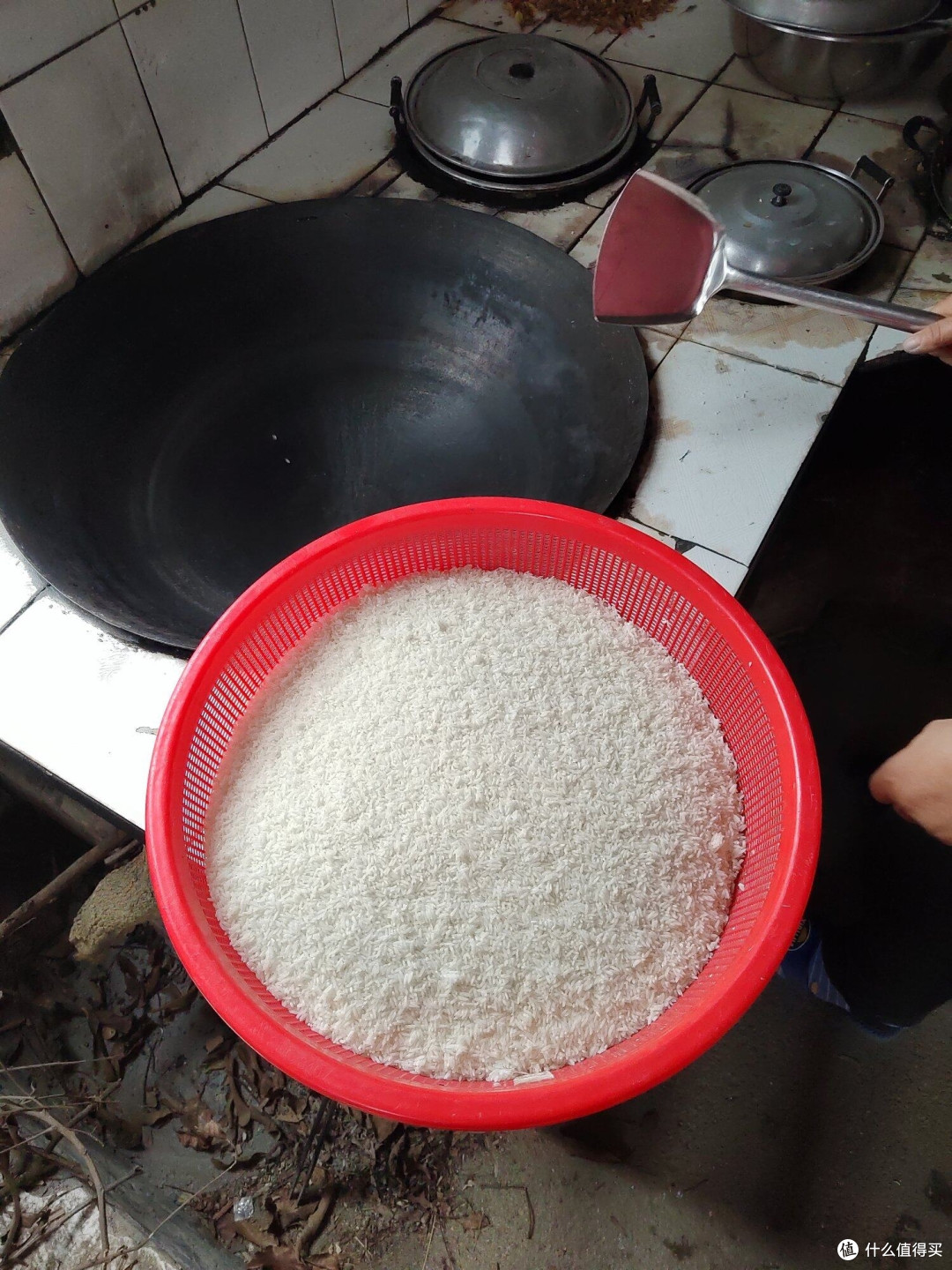 广东住家饭篇三百零六客家过年必吃的纯手工制作的炒米饼详细做法