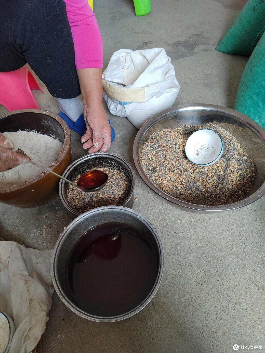 广东住家饭篇三百零六客家过年必吃的纯手工制作的炒米饼详细做法