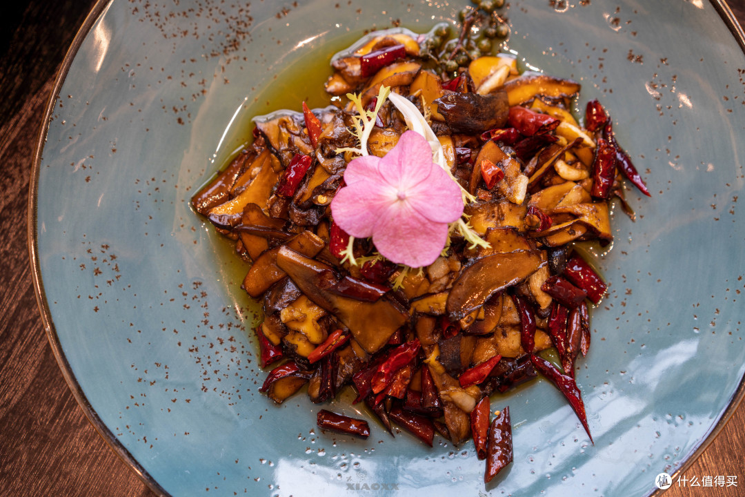 干椒牛肝菌|自家做更喜欢鲜椒炒