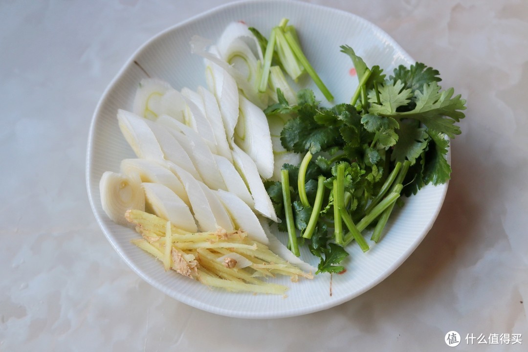 年夜菜单必备之酱爆羊肉，寓意好味道香，肉片滑嫩的秘诀告诉你