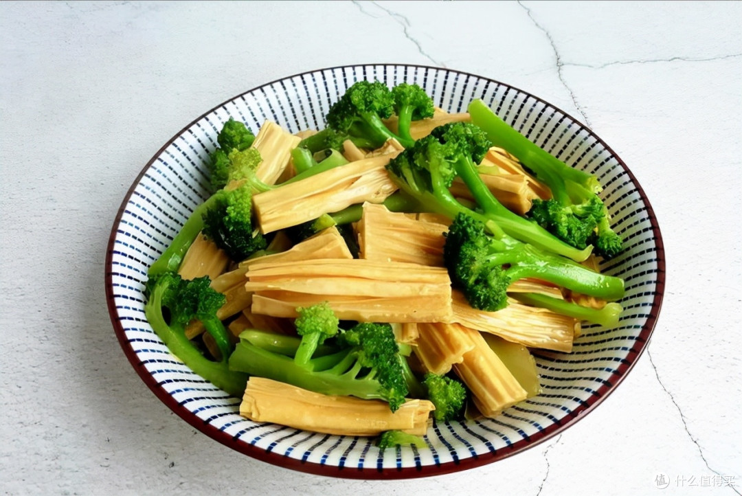 做法简单的4道素菜,比肉香100倍,正月吃最适合!