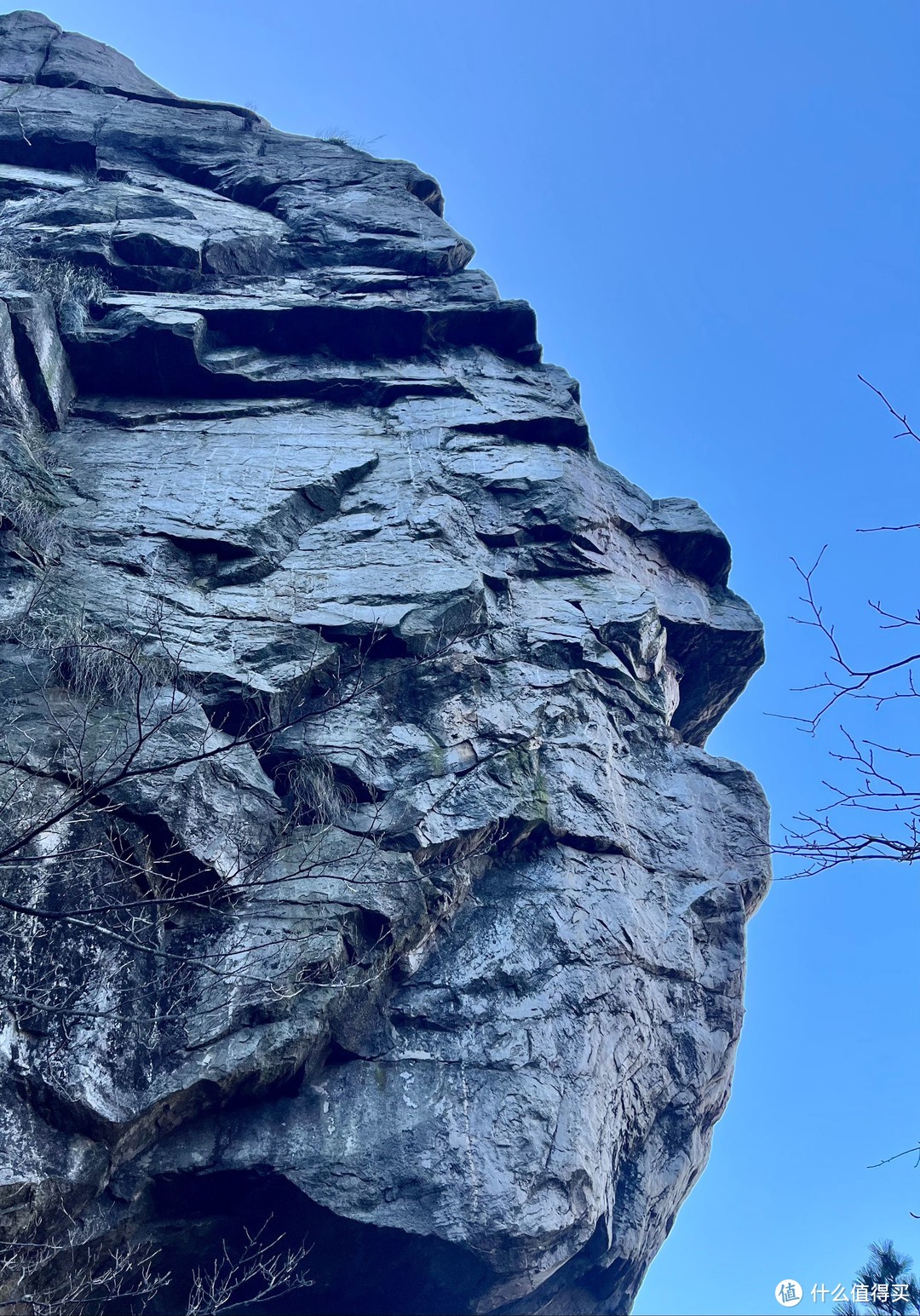 访化城寺，遇笑脸石，识大石门