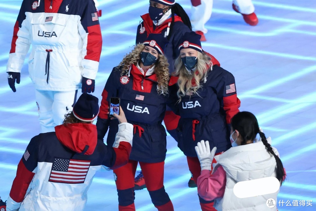美国队冬奥会羽绒服图片