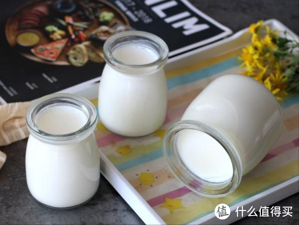 每天喝一杯酸奶，补钙比牛奶强，还能消除口腔异味