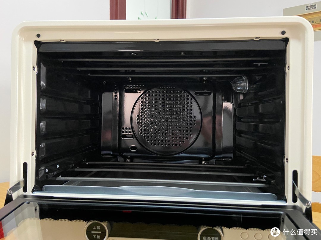 选购烤箱十大要点，帮你烘焙路上得心应手！附海氏i7风炉烤箱实测