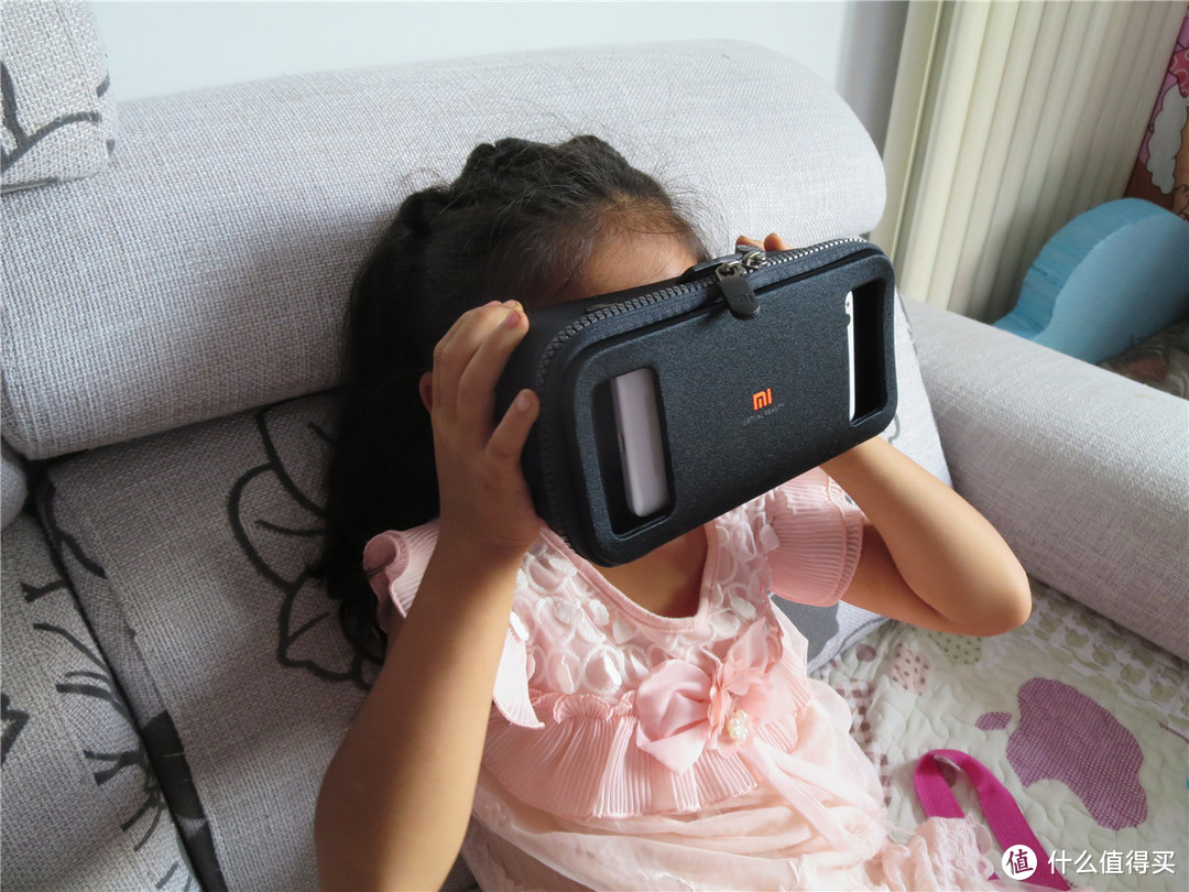 小米VR眼镜（玩具版）让自己初步了解元宇宙