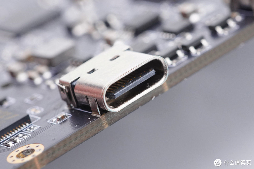 拆解报告：XFANIC湘凡科技13合1 USB4高速扩展坞