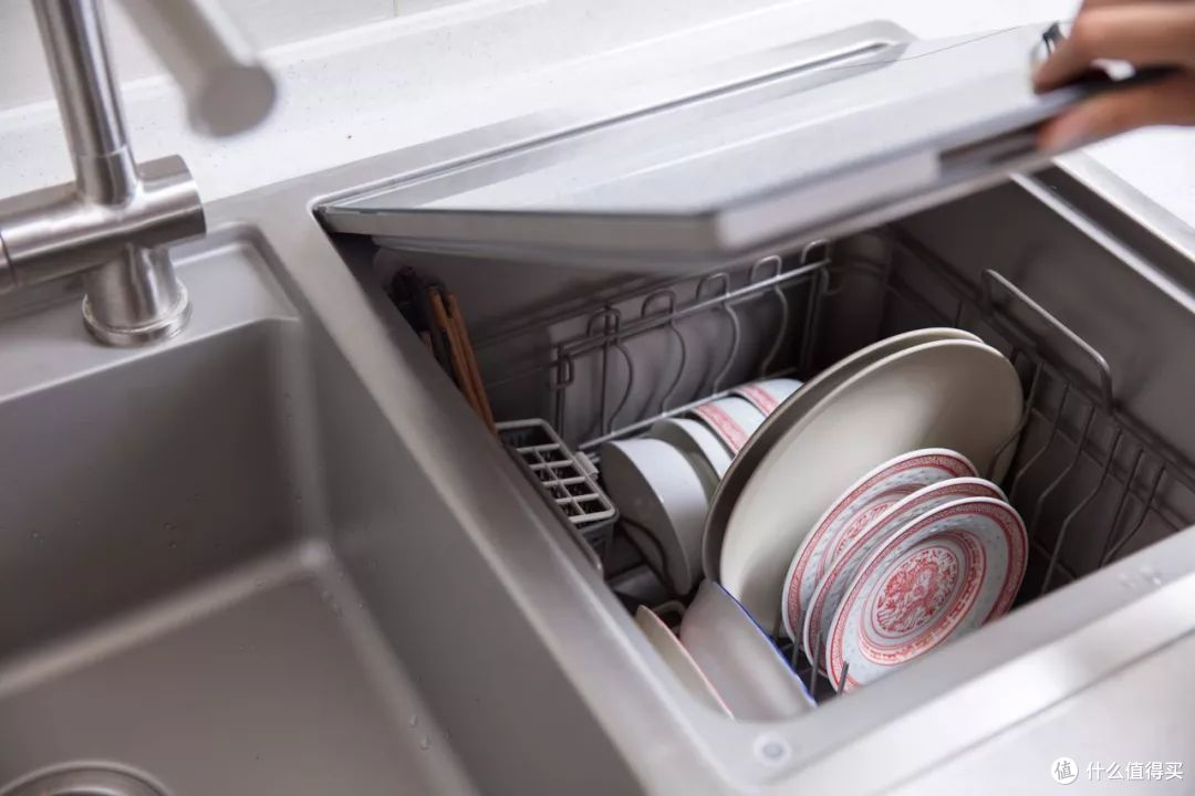 洗碗机是“神器”还是“智商税”？用了一年多，我来谈谈客观感受