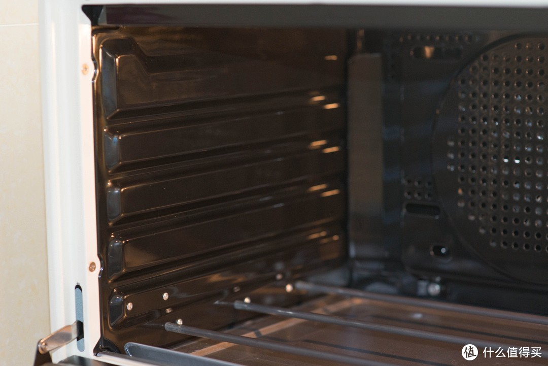 详细演示六种基础烘培和烧烤菜谱， 告诉你适合新手进阶的烤箱如何选购？ 海氏i7风炉烤箱