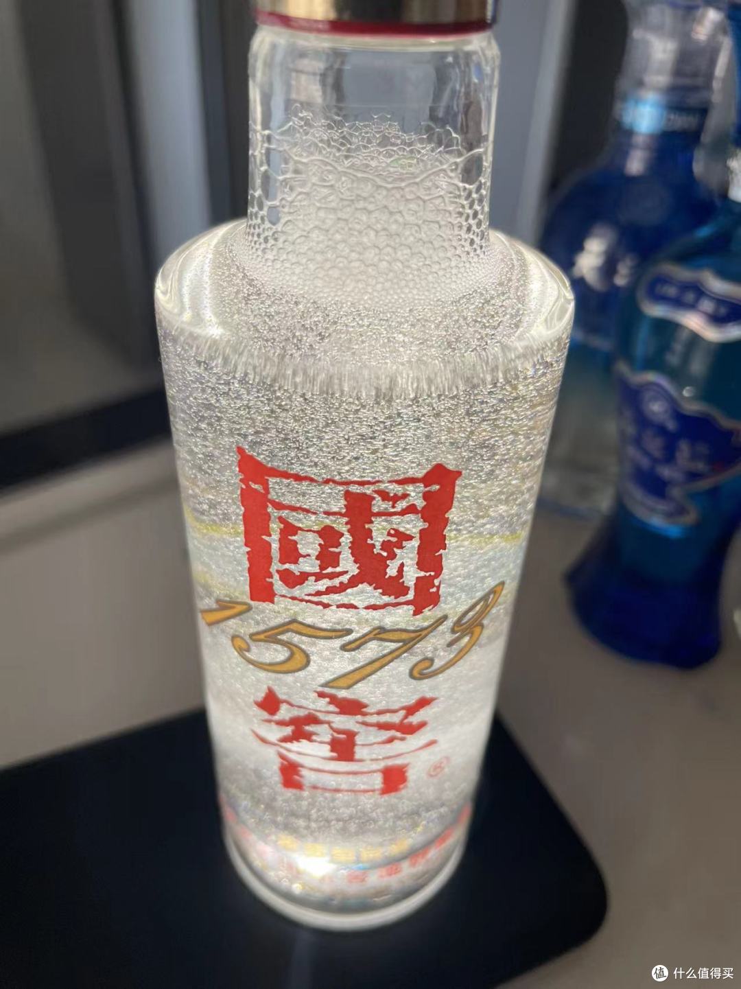43度国窖1573,同样酒花绵密,但是消散比较慢