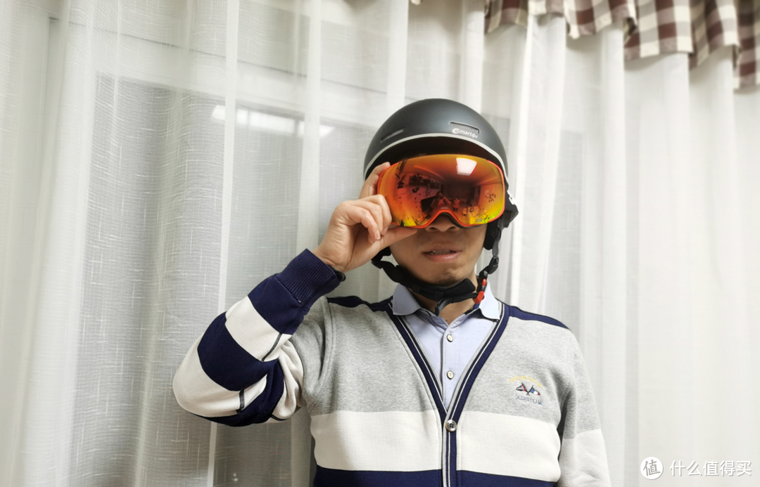318双层防雾滑雪镜体验评测：磁吸便携快拆，视野清晰且防护效果佳