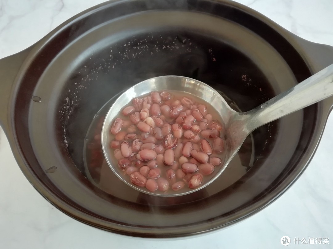 1把红豆1把糯米粉，教你在家做汤圆，不开裂不粘锅，比买的还好吃