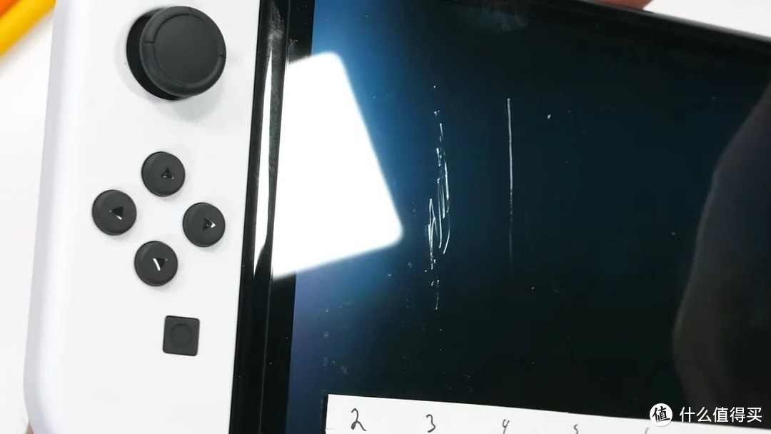 与任天堂 Switch OLED 有关的 8 个问题