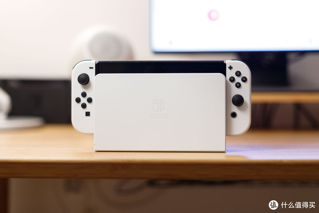 与任天堂 Switch OLED 有关的 8 个问题