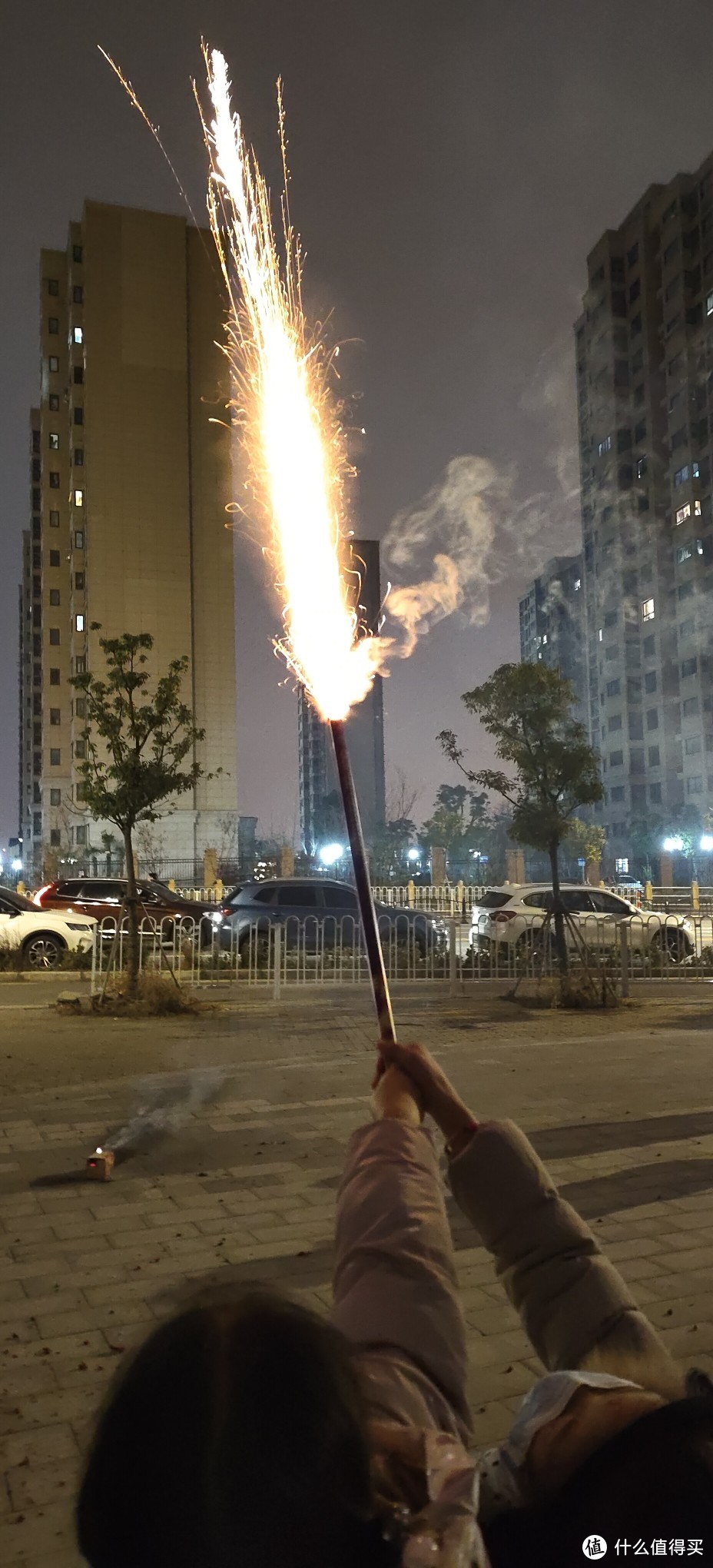 在徐汇区来放烟花春节除夕中秋节在路边放烟花经历体验上海放烟花的好