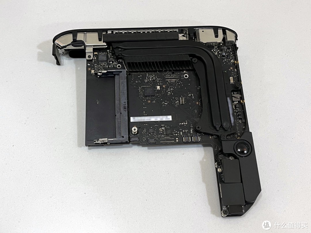 拯救八年前的Mac mini 2012，加内存和SSD再清理灰尘继续服役