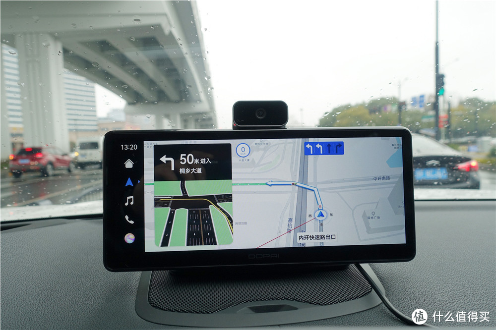 行车记录仪也能保驾护航，盯盯拍车载智慧屏S50评测