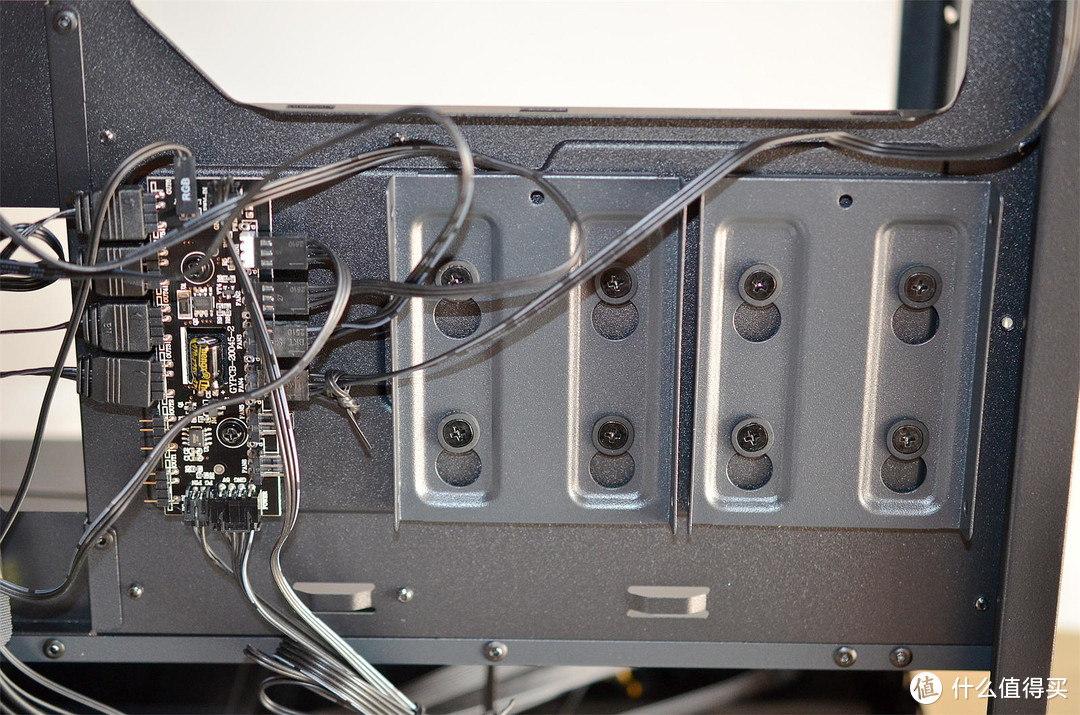 小白装机安钛克DP502机箱和NE650金牌电源一键点亮实录