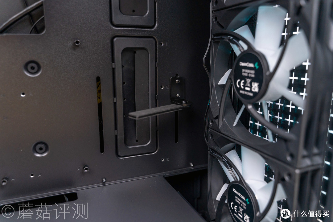 散热优秀，外观、设计精致、九州风神CK560幻境Pro中塔机箱 评测