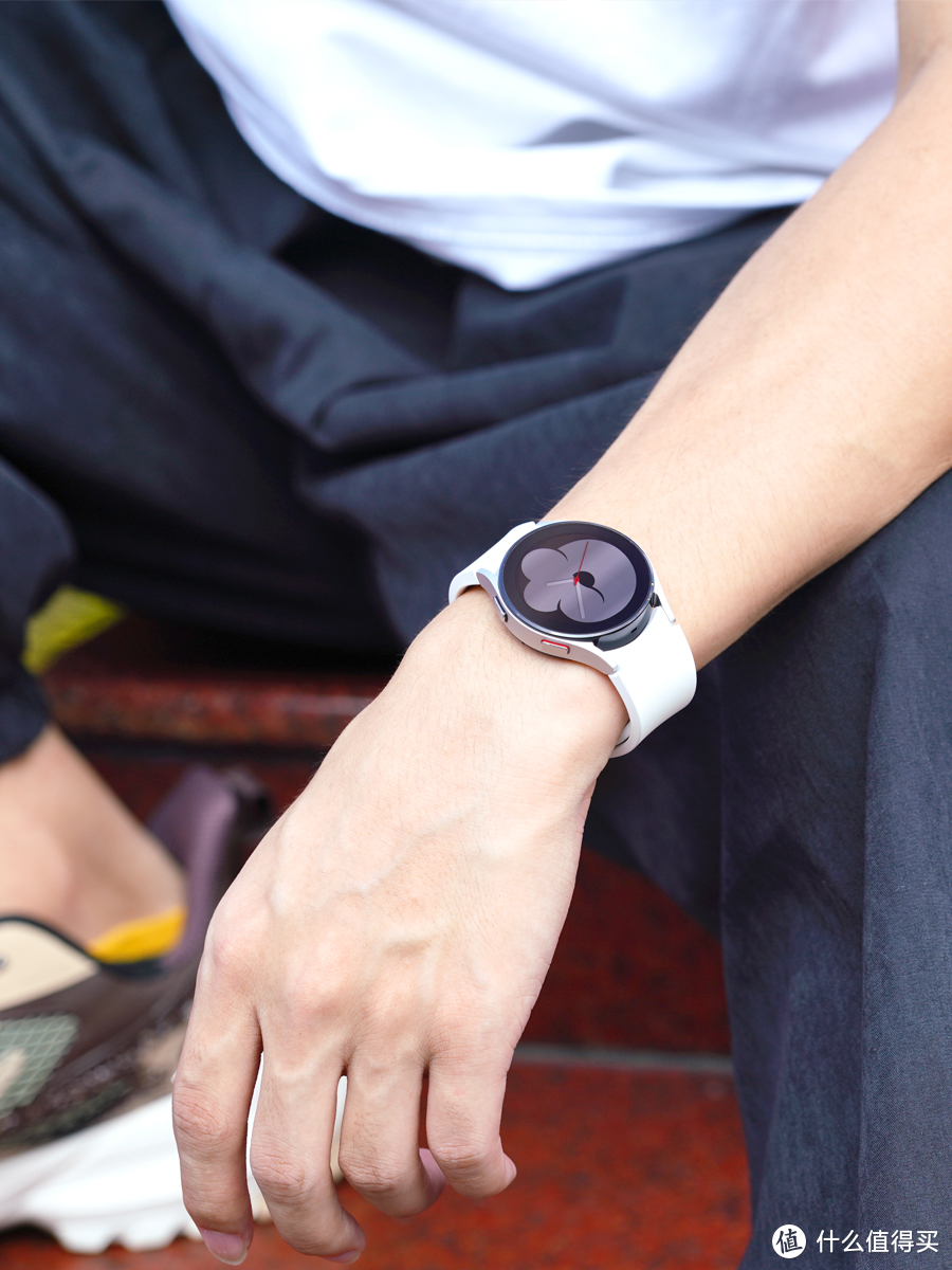 三星Galaxy Watch4系列|一表在手，带你轻松玩转腕间微信！