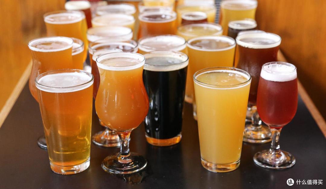 啤酒是一种多姿多彩的酒类,种类数不胜数,如果你是一个啤酒发烧友
